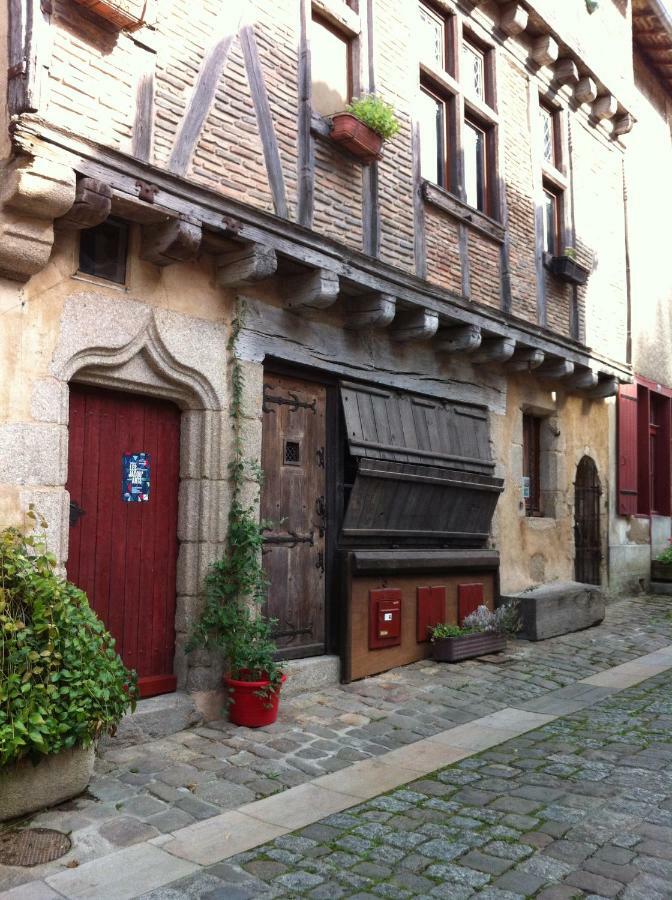 Gite Saint-Nicolas Villa Parthenay Exterior photo