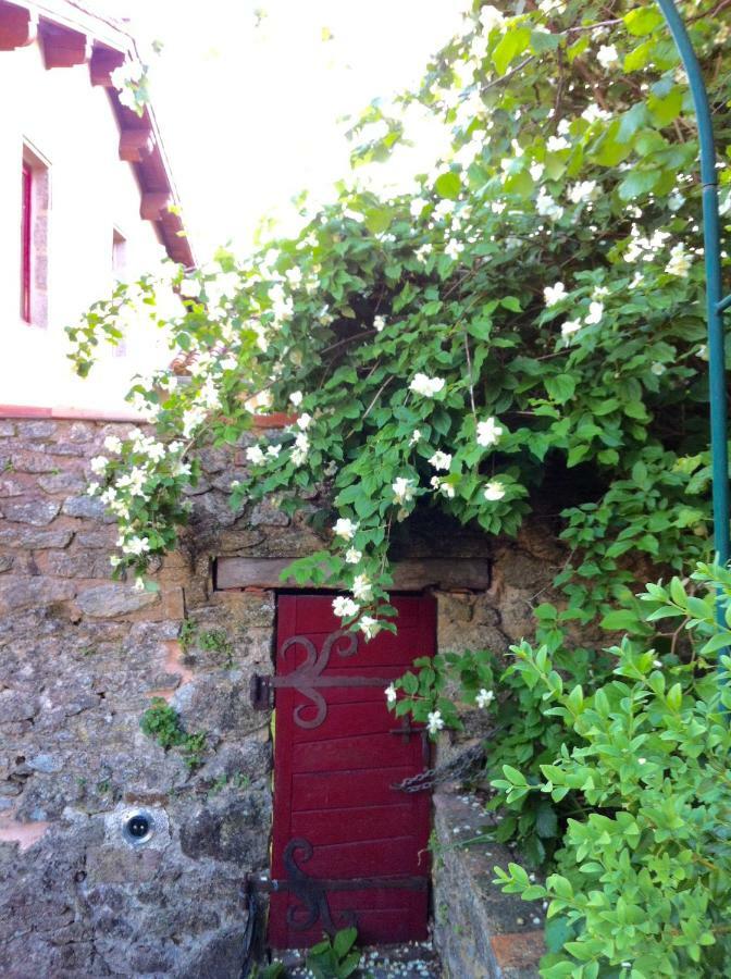 Gite Saint-Nicolas Villa Parthenay Exterior photo